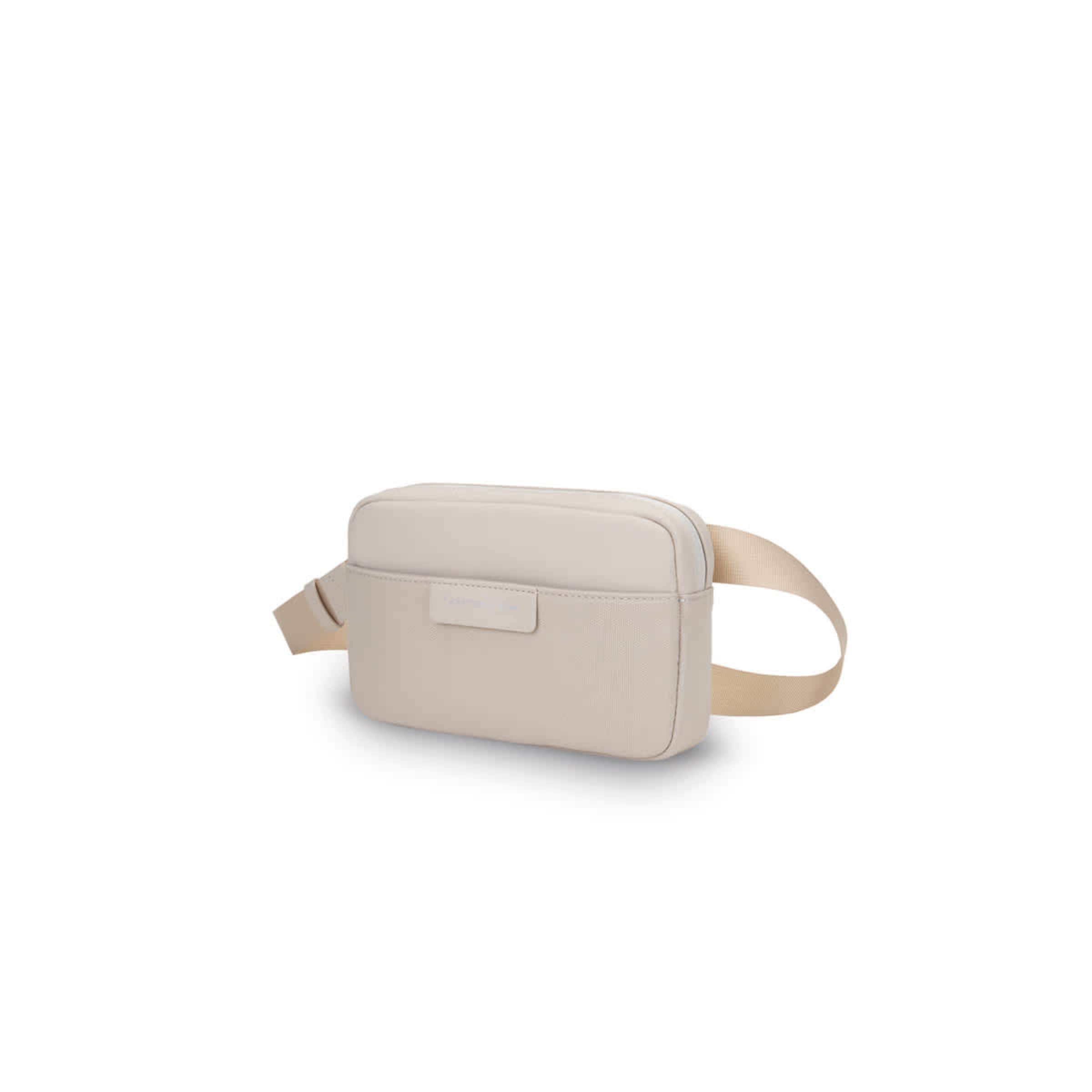 Kapten & Son Bergen Crossbody Sandstone Umhängetasche In Beige